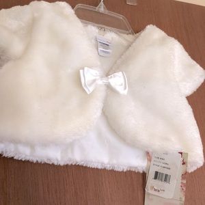 Girls 6X White bolero type jacket